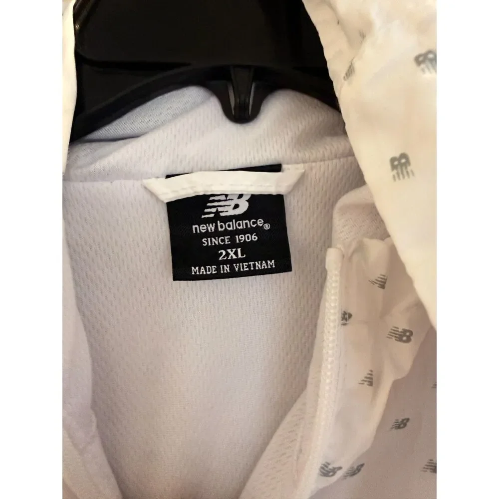 New Balance White Monogram Logo‎ Windbreaker Hoodie Jacket 2XL